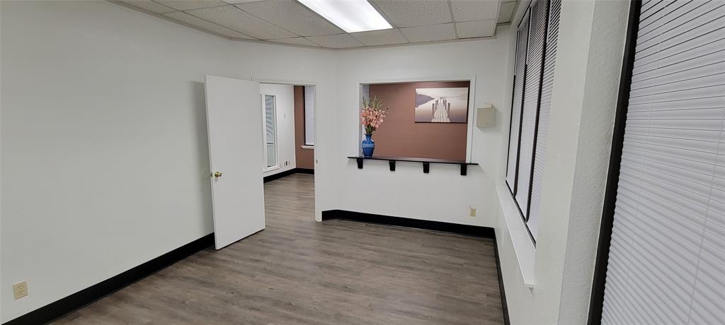 Central Irving Place - Commercial Lease