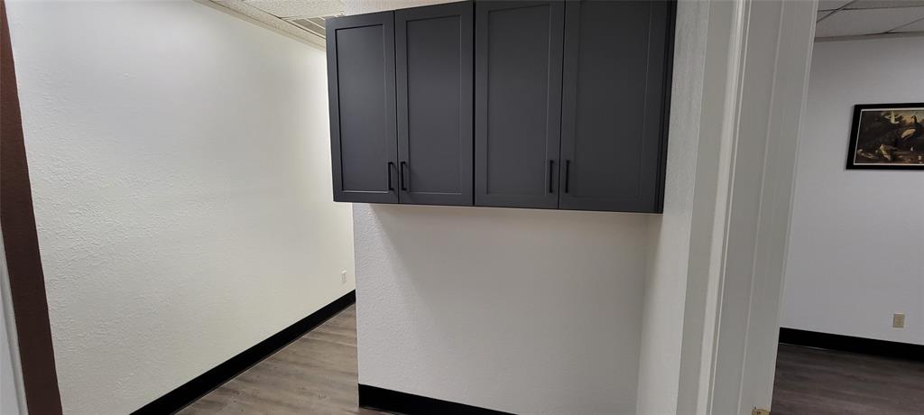 Central Irving Place - Commercial Lease