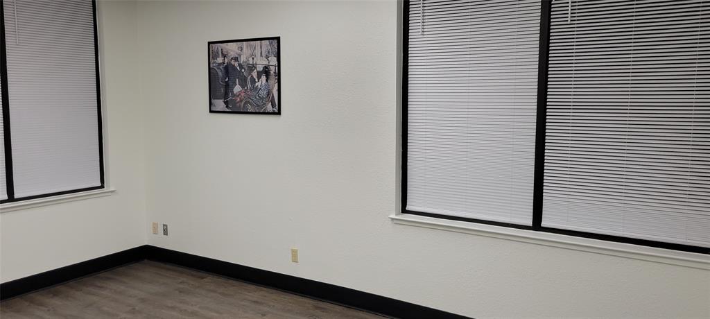 Central Irving Place - Commercial Lease