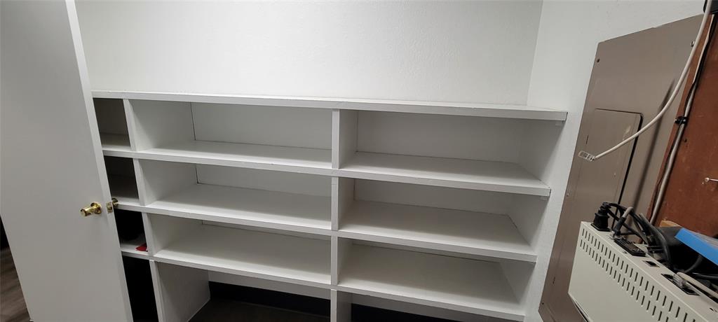 Central Irving Place - Commercial Lease