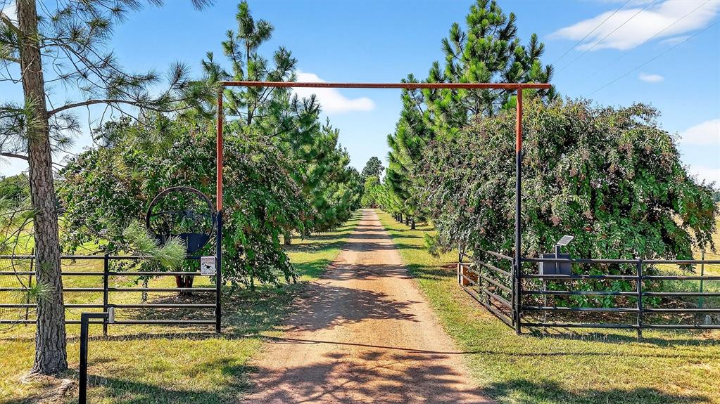 993 County Line Road