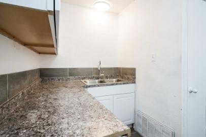 Spring Oaks 01 - Residential Lease