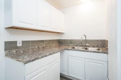 Spring Oaks 01 - Residential Lease