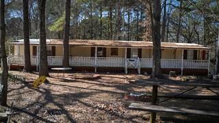 445 Bandera Dr.