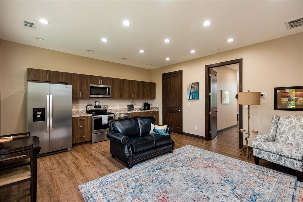 Dm Cule - Residential