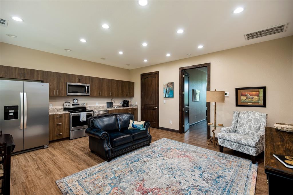 Dm Cule - Residential