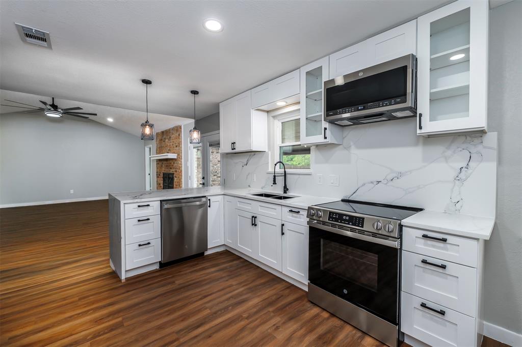Briarwood Country Estates - Residential