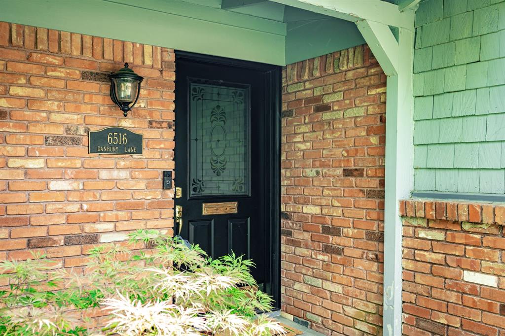 6516 Danbury Lane