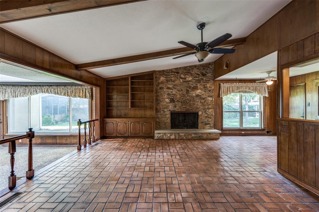 1207 Cherokee Place
