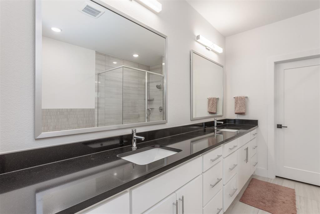 Danielle At Craig Ranch, The - Residential