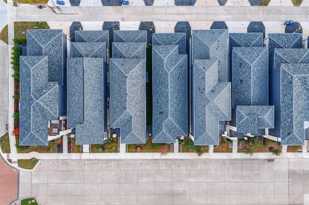 Danielle At Craig Ranch, The - Residential