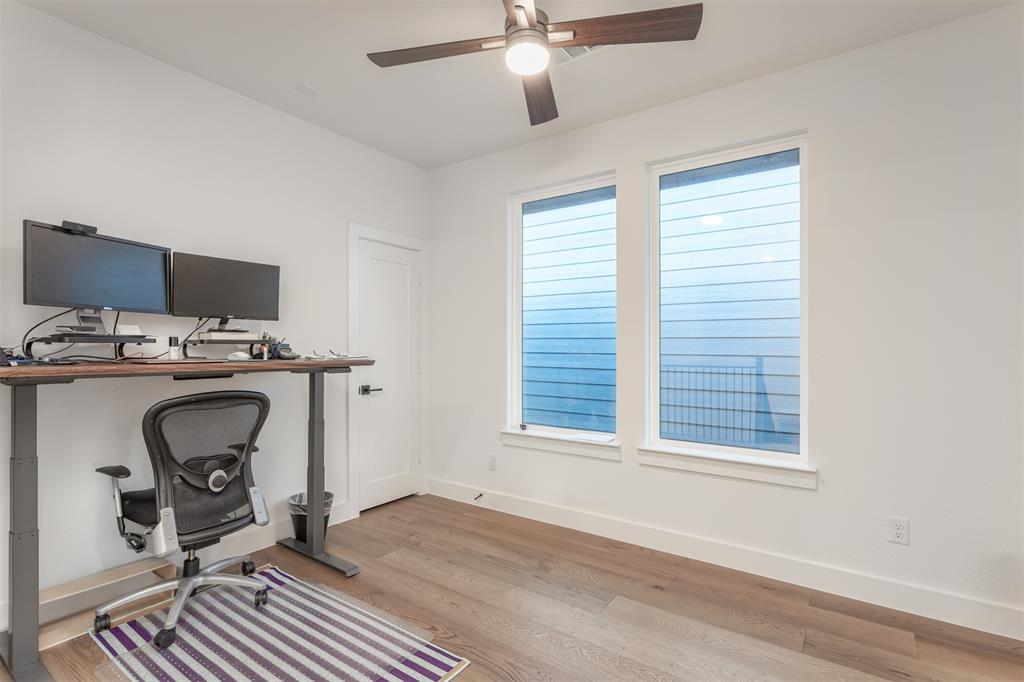 Danielle At Craig Ranch, The - Residential