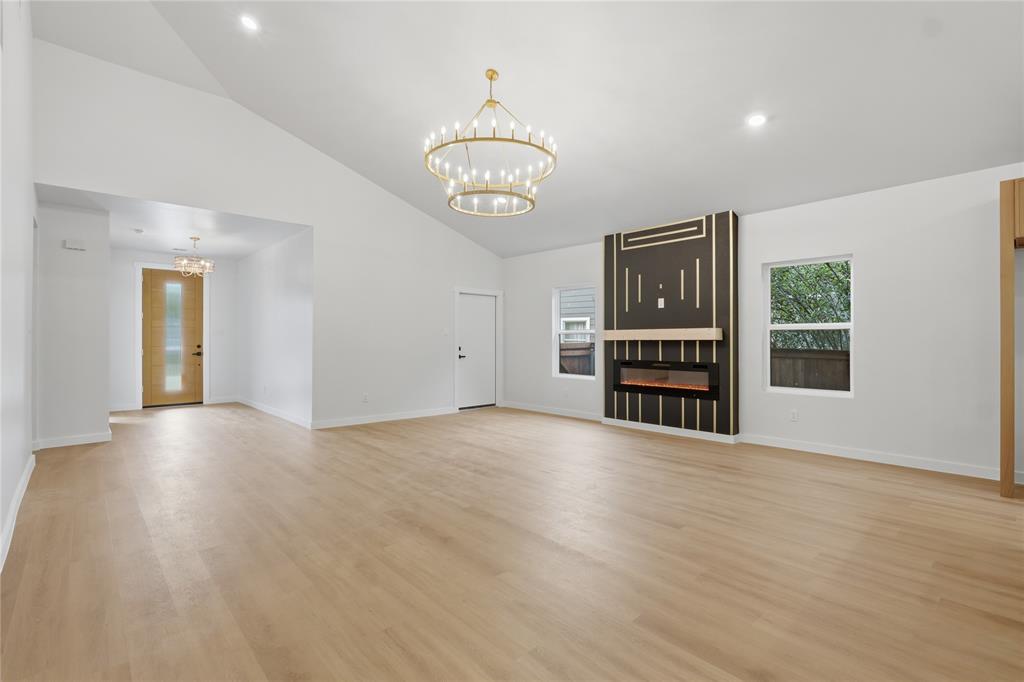 2812 William Brewster Drive