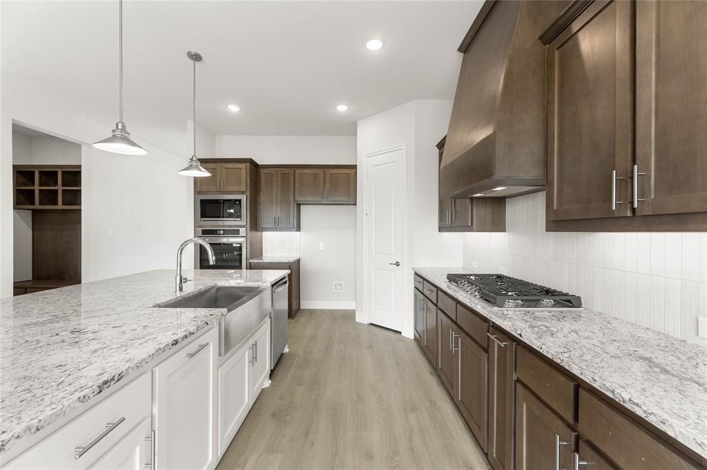 Settler's Glen - Residential