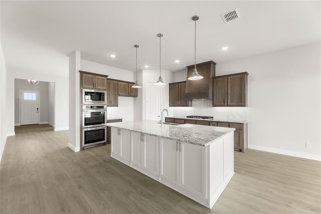 Settler's Glen - Residential