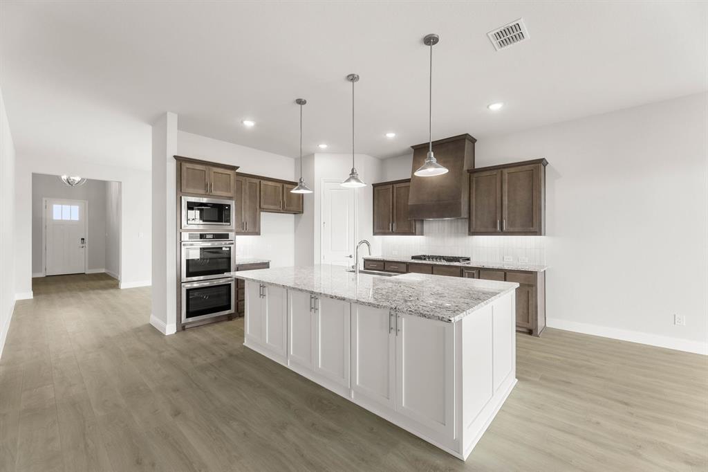 Settler's Glen - Residential