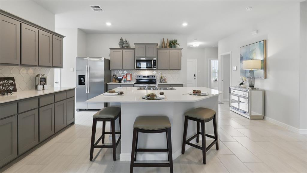 1032 BOLL WEEVIL Drive