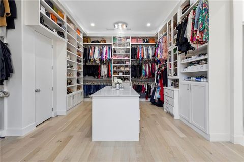 Tiny photo for 11907 Quincy Lane, Dallas, TX 75230 (MLS # 21196892)