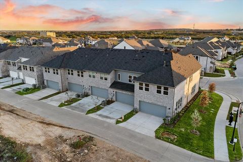 A home in Crowley