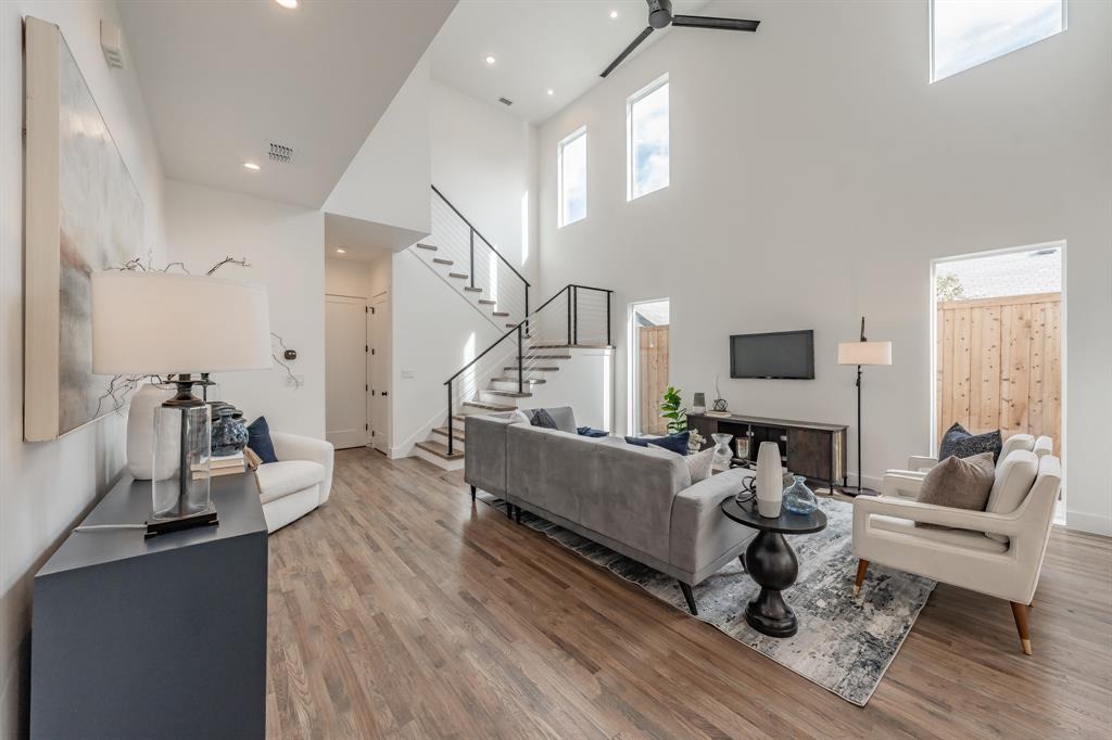 Mount Auburn - Residential