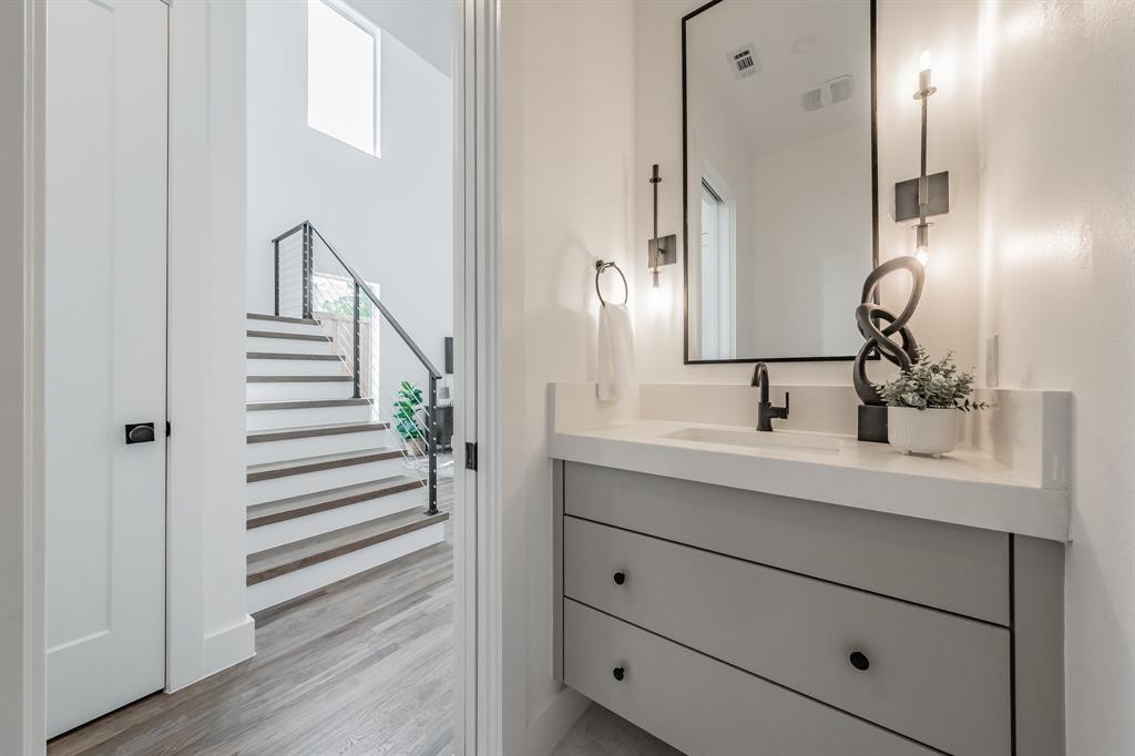 Mount Auburn - Residential