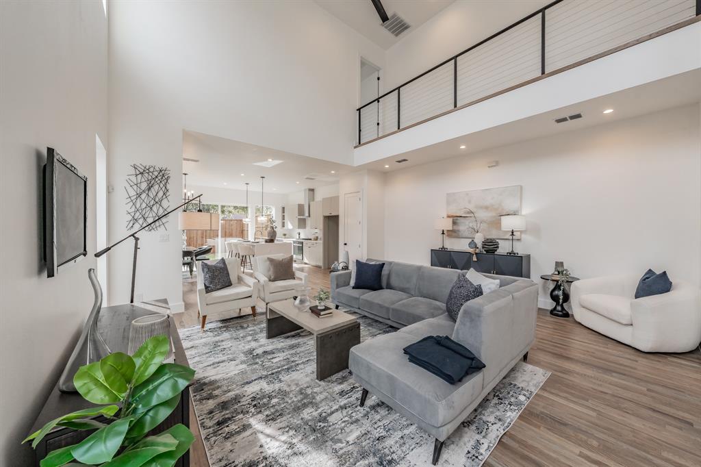 Mount Auburn - Residential