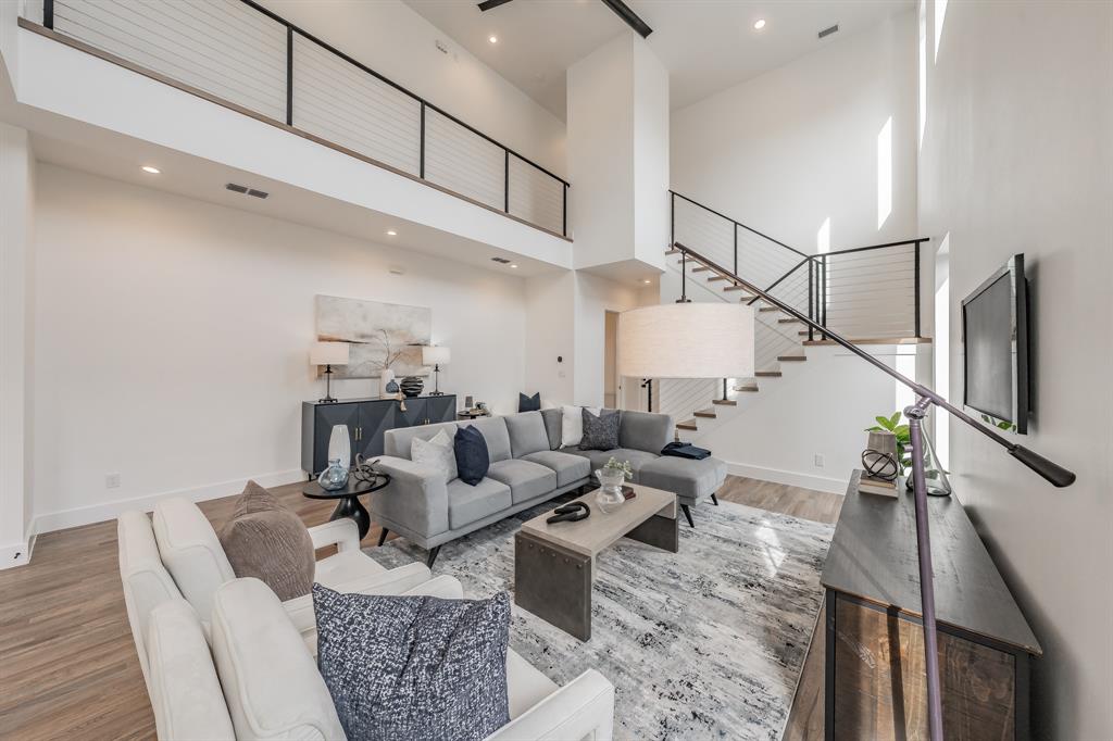 Mount Auburn - Residential