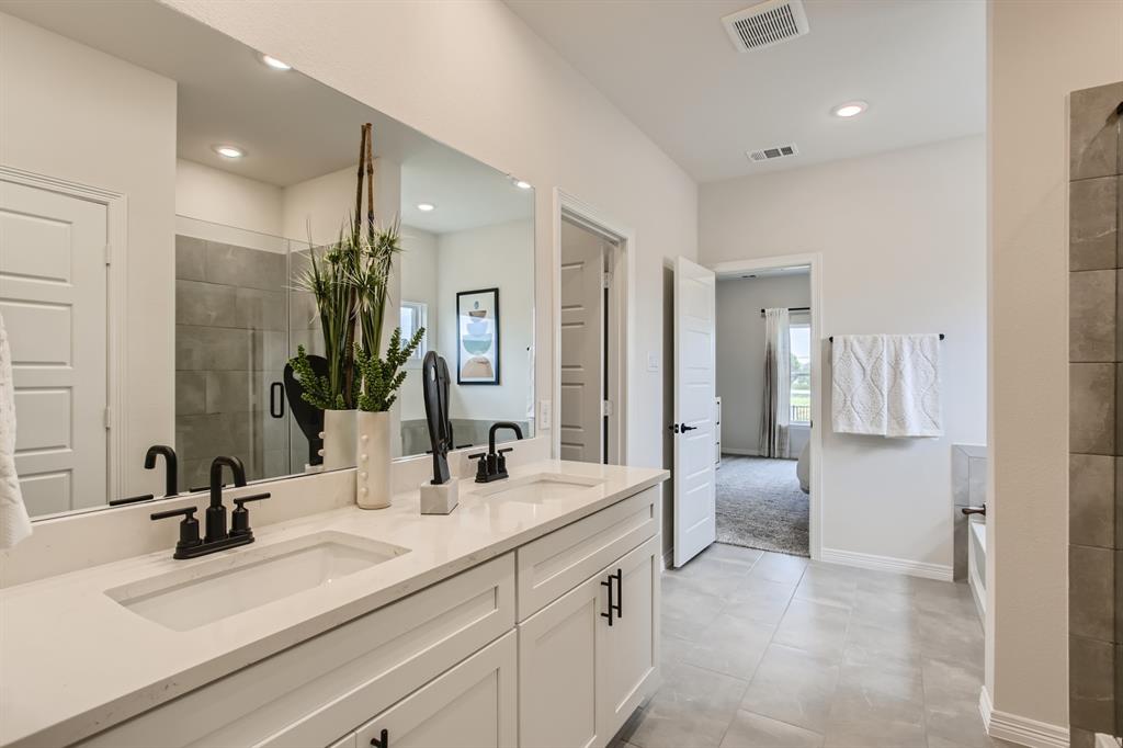 Overland Grove - Residential