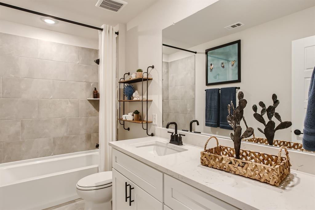 Overland Grove - Residential