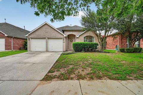 Photo of 4533 Marguerite Lane, Fort Worth, TX 76123 (MLS # 21239290)