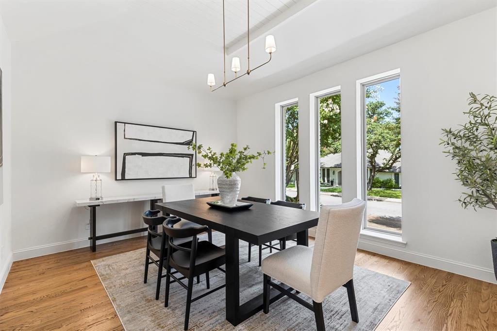 9518 Windy Knoll Drive