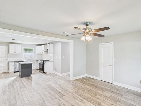 610 Erie Street Cleburne TX 76031