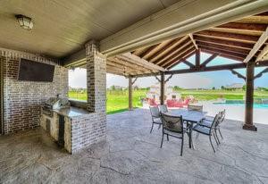 2575 Wincrest Drive