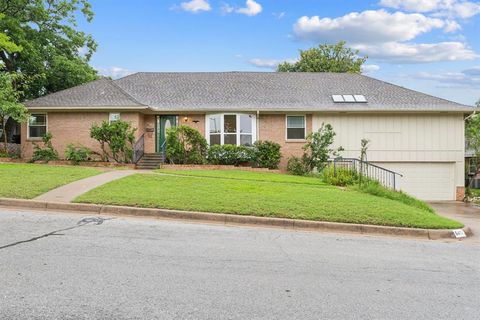 6417 Ems Road W Fort Worth TX 76116