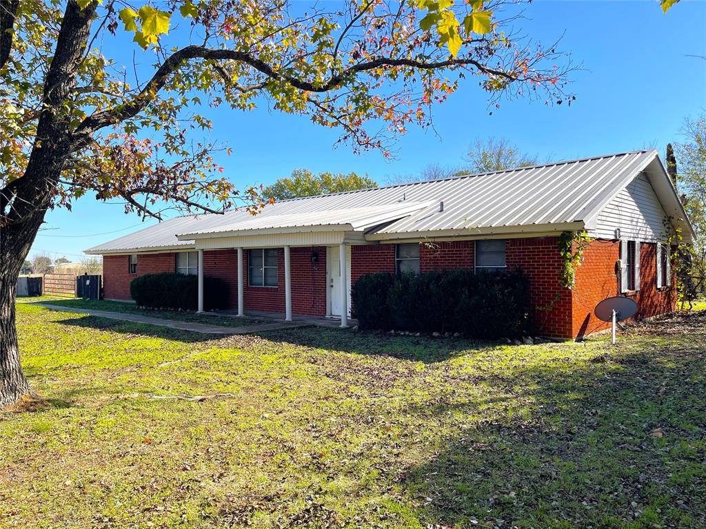 Varelaxi League Grant - Residential