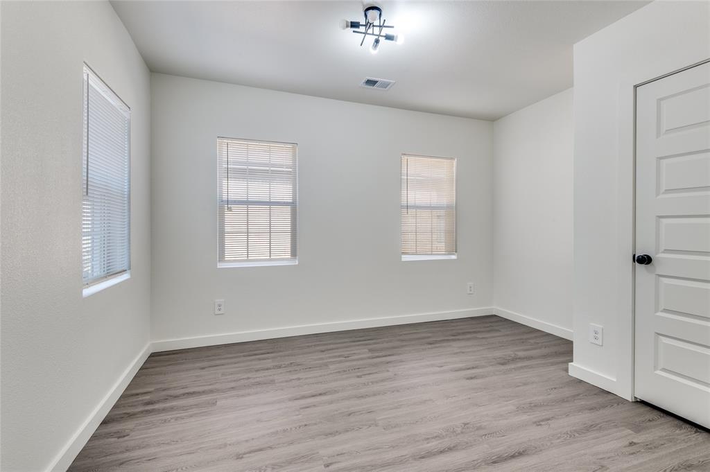 Pettons P T - Residential