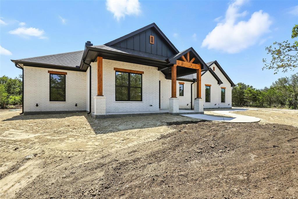 4996 Veal Station Road