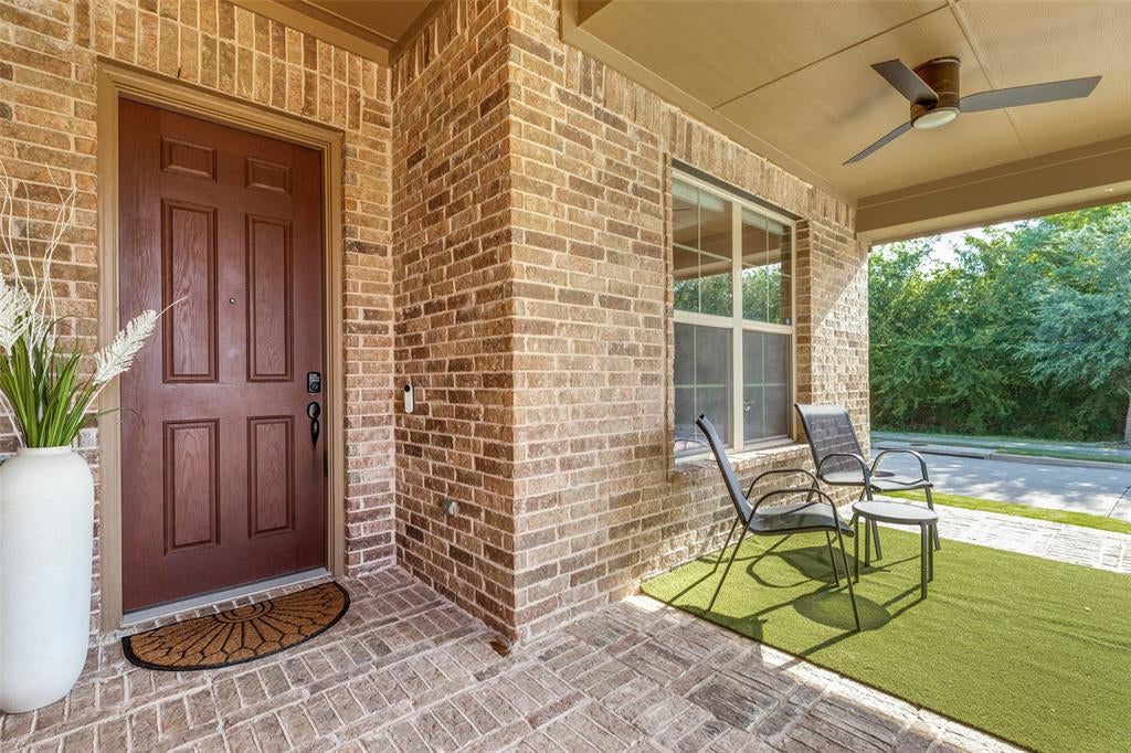 8600 Mccutchins Drive