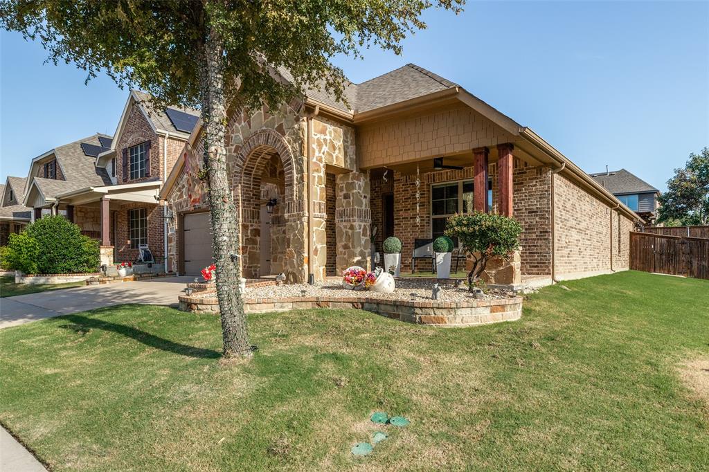 8600 Mccutchins Drive