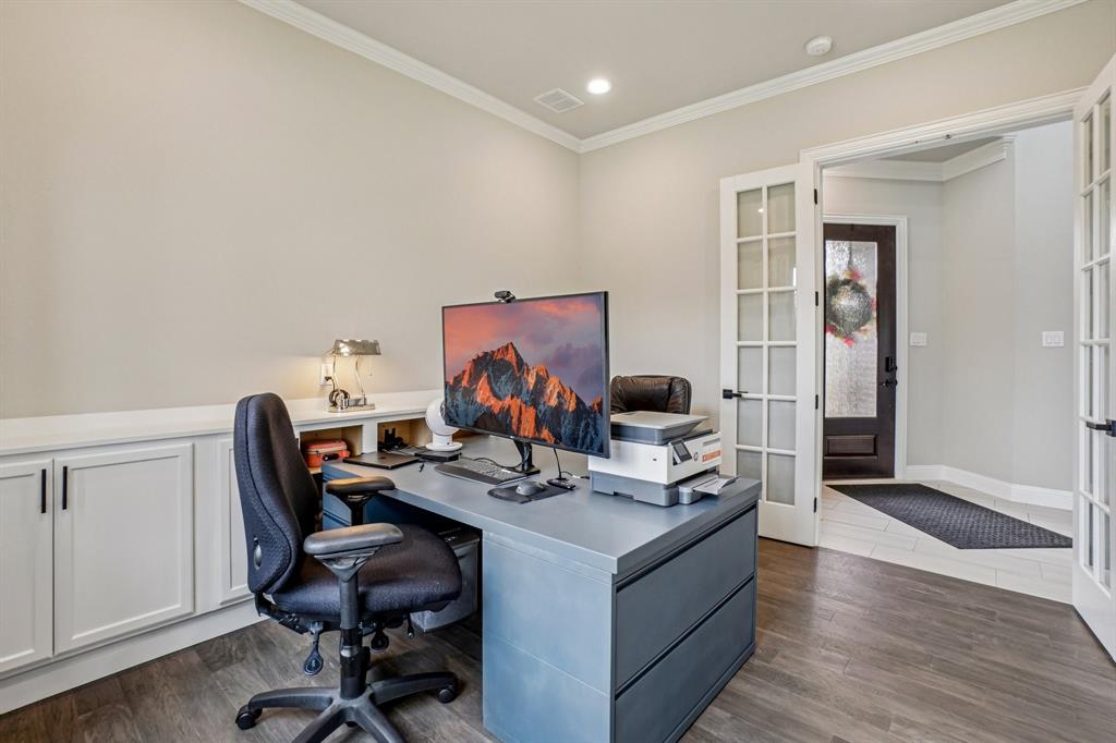 1036 Windy Hill Lane