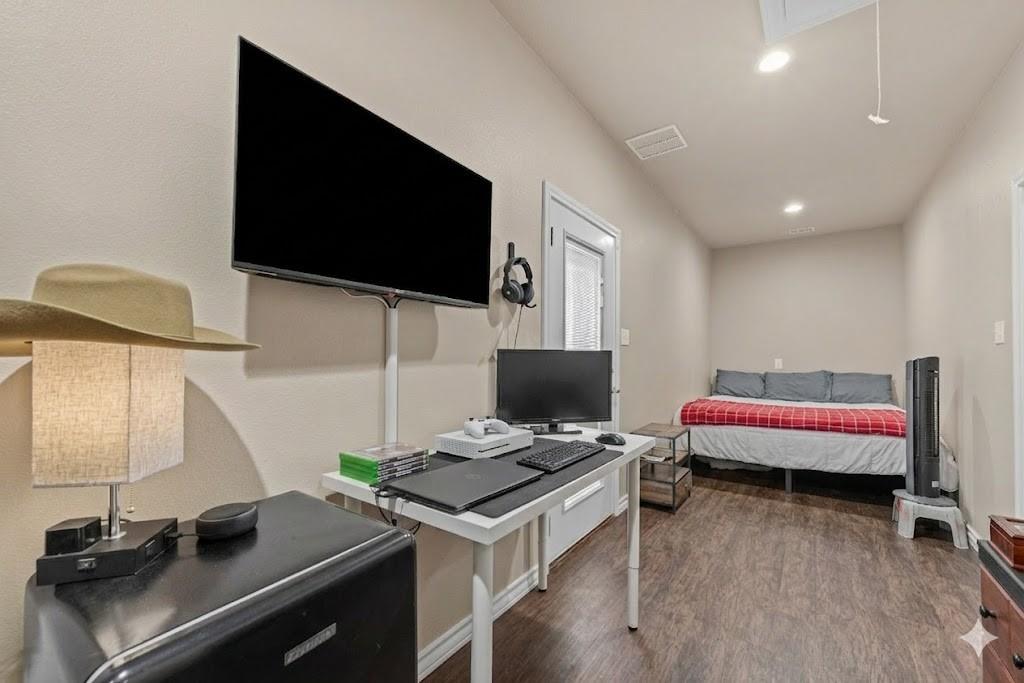 Bbb & Crr - Residential