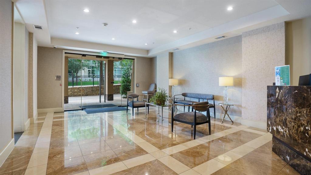 Renaissance On Turtle Creek Condo - Residential Lease