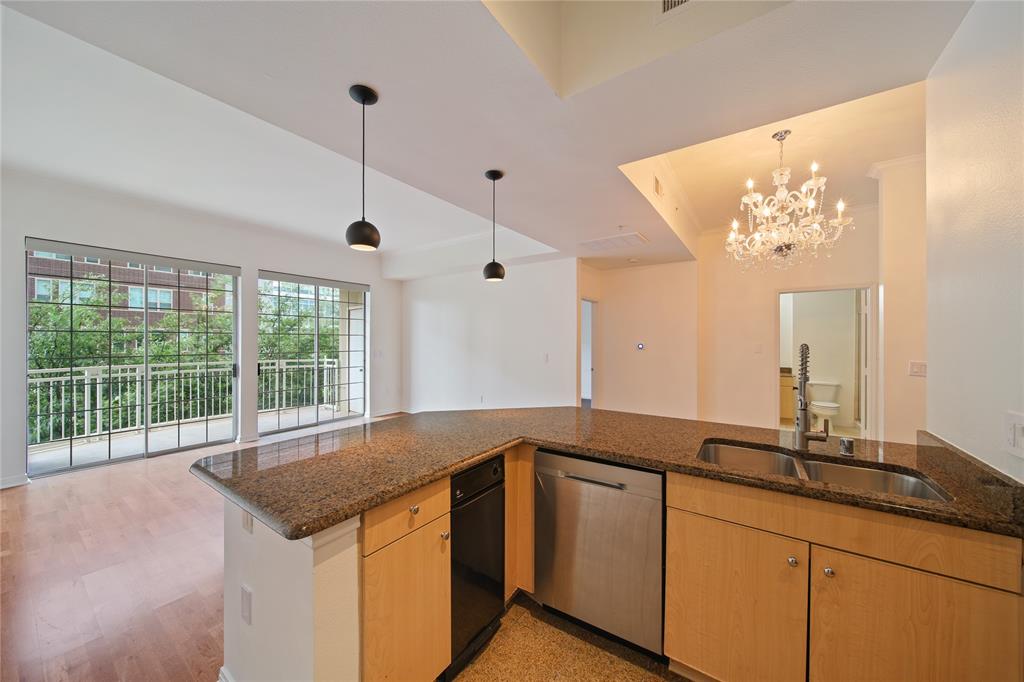 Renaissance On Turtle Creek Condo - Residential Lease