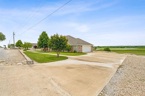 A home in Comanche