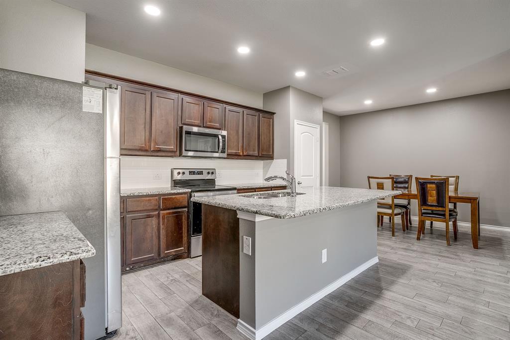 Coventry East Townhomes - Residential