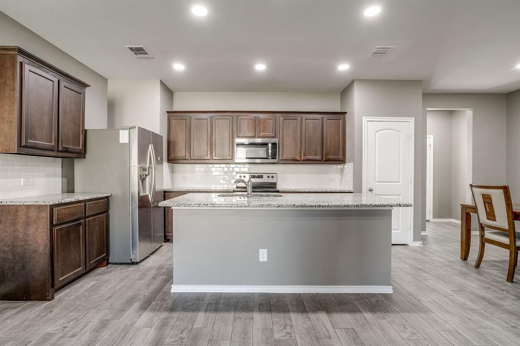 Coventry East Townhomes - Residential