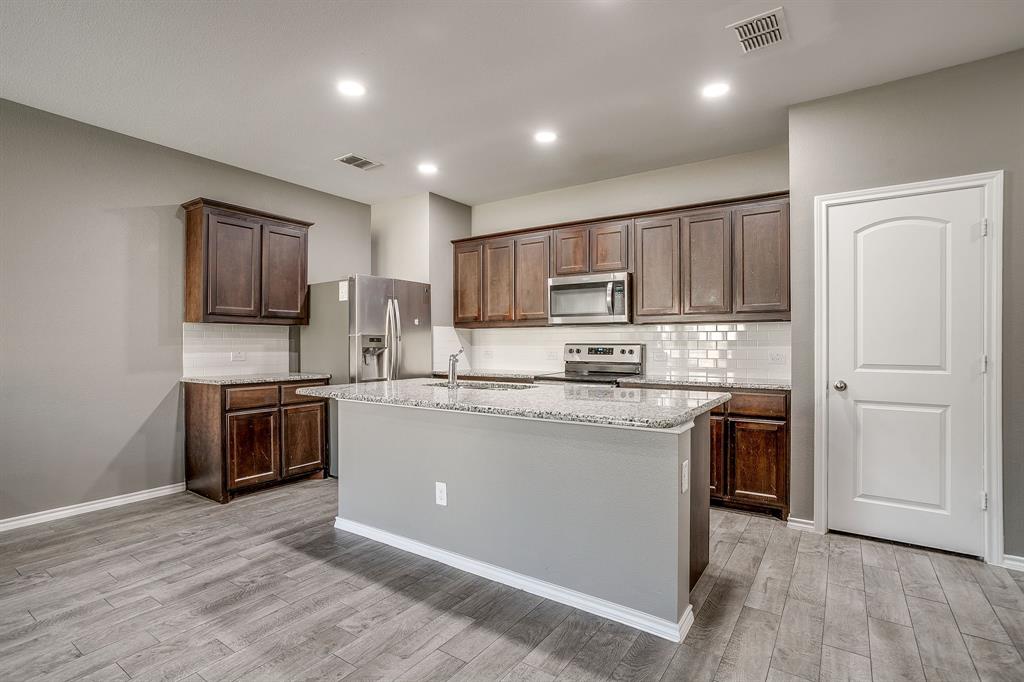 Coventry East Townhomes - Residential