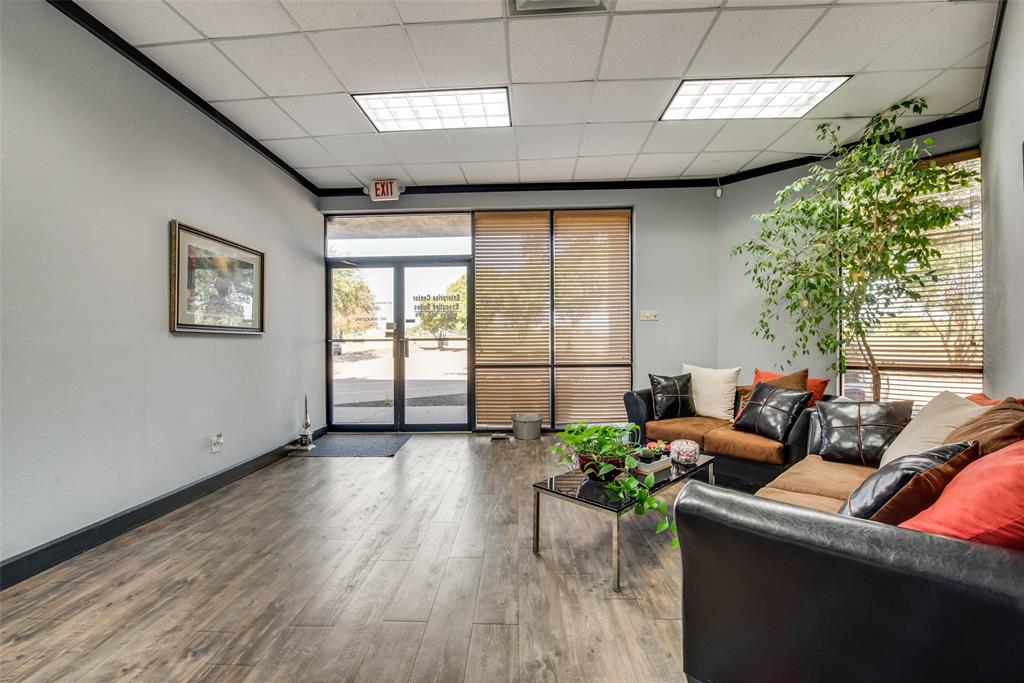 Eagle Park West - Commercial Sale