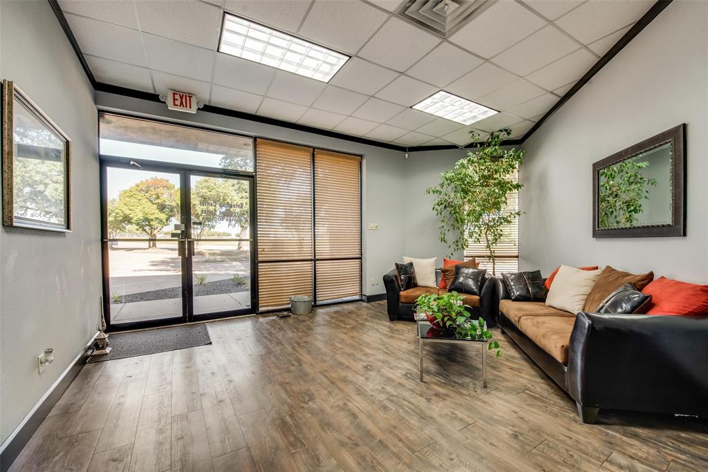 Eagle Park West - Commercial Sale