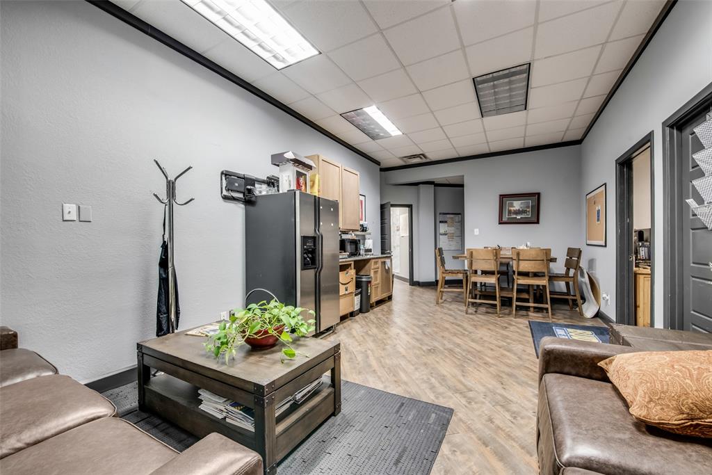 Eagle Park West - Commercial Sale